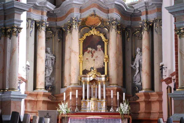 Altar in St. Anne