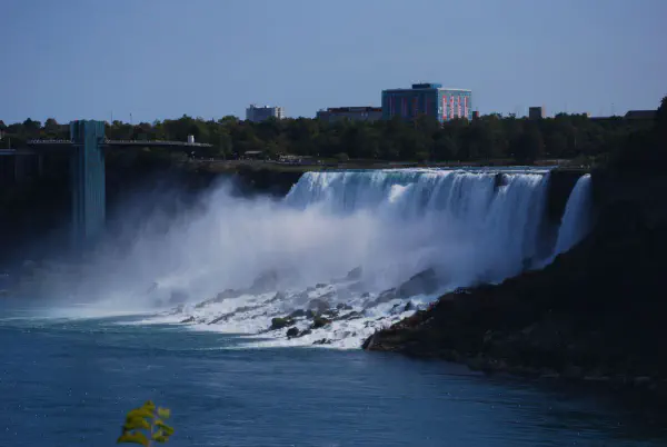 American Falls and Bridal Veil Falls seen from Canada