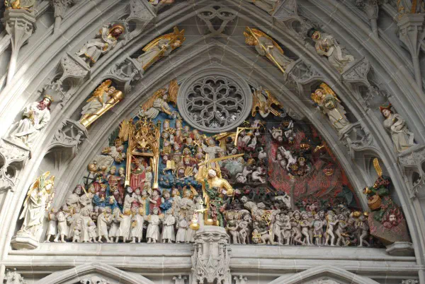 Statues representing the Last Judgement, over the main portal of the M&uuml;nster of Bern