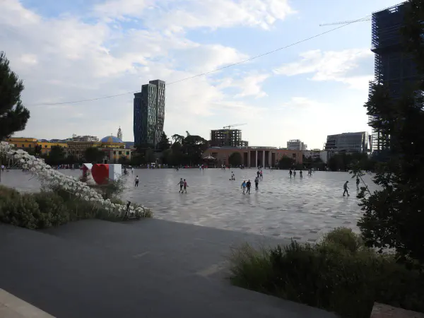 Skanderbeg Square